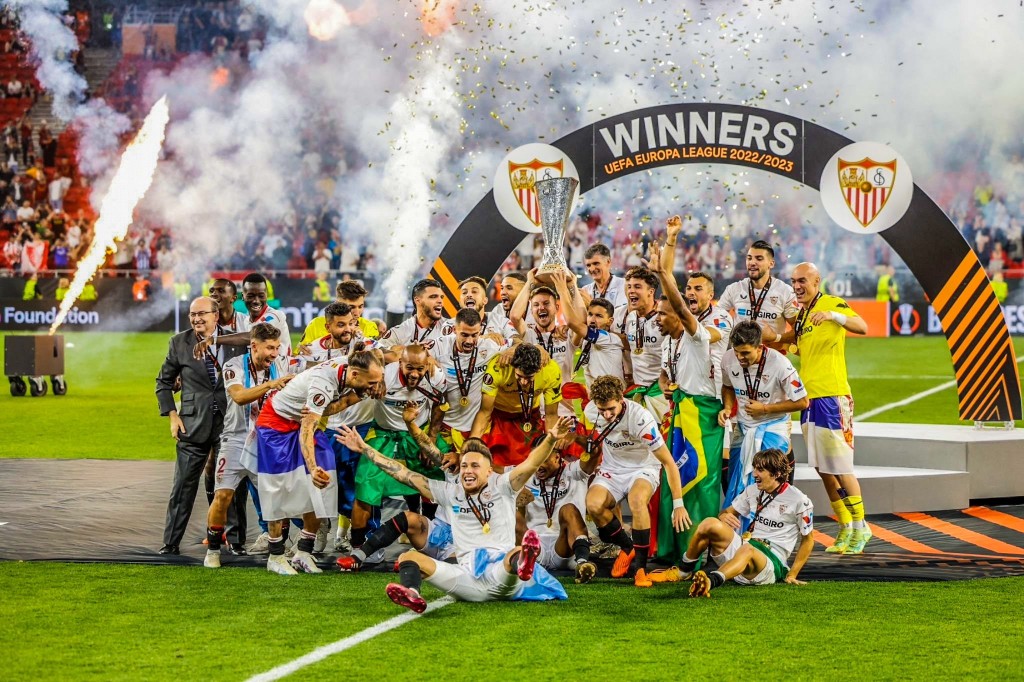 Penalty gai Mourinho ah hiyydhathikan, Sevilla in 7 vana faharah Europa league ufulaalaifi