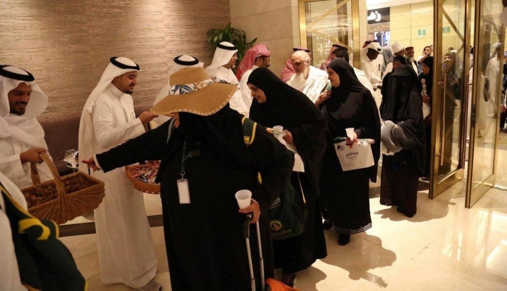 Mi aharuge furathama hajjaajeennah Saudi in hoonu maruhabaa