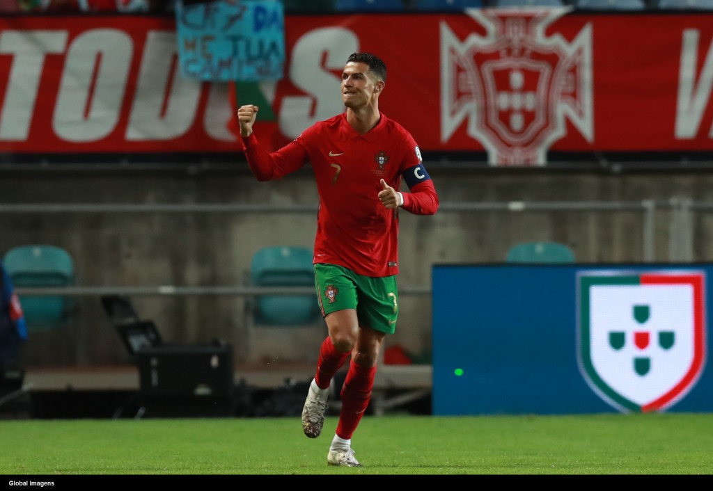 Luxembourg kolhah Ronaldo ge hattrick eh, furihama record akaa eku Denmark world cup ah