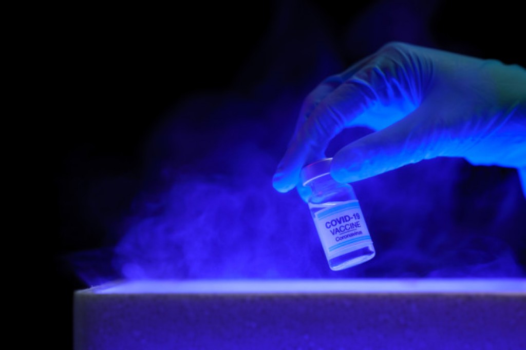 Pfizer vaccine rahkkakuran jehenee minus 70 degree gai
