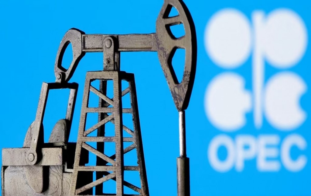 Saudi Arabia to cut oil output by 1 million barrels a day in July