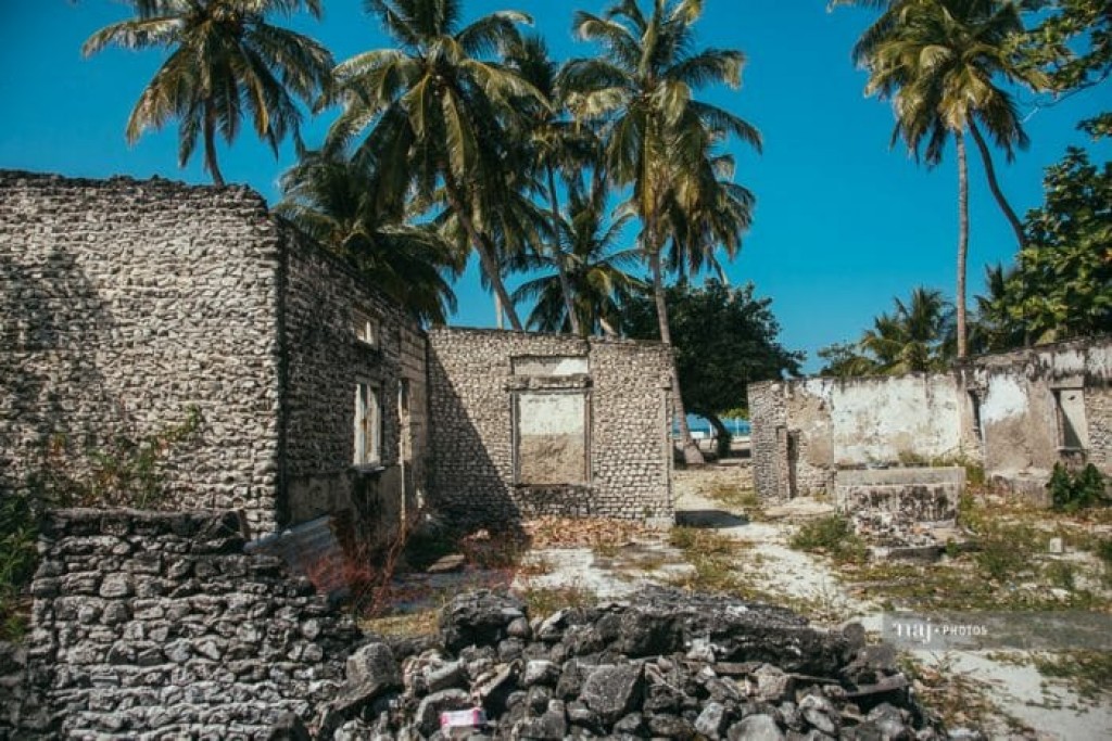 Mundoo/Kalhaidhoo in gan ah badhaluvi aailaa thakah 50,000 rufiyaa dheyn Raees ninmavaifi
