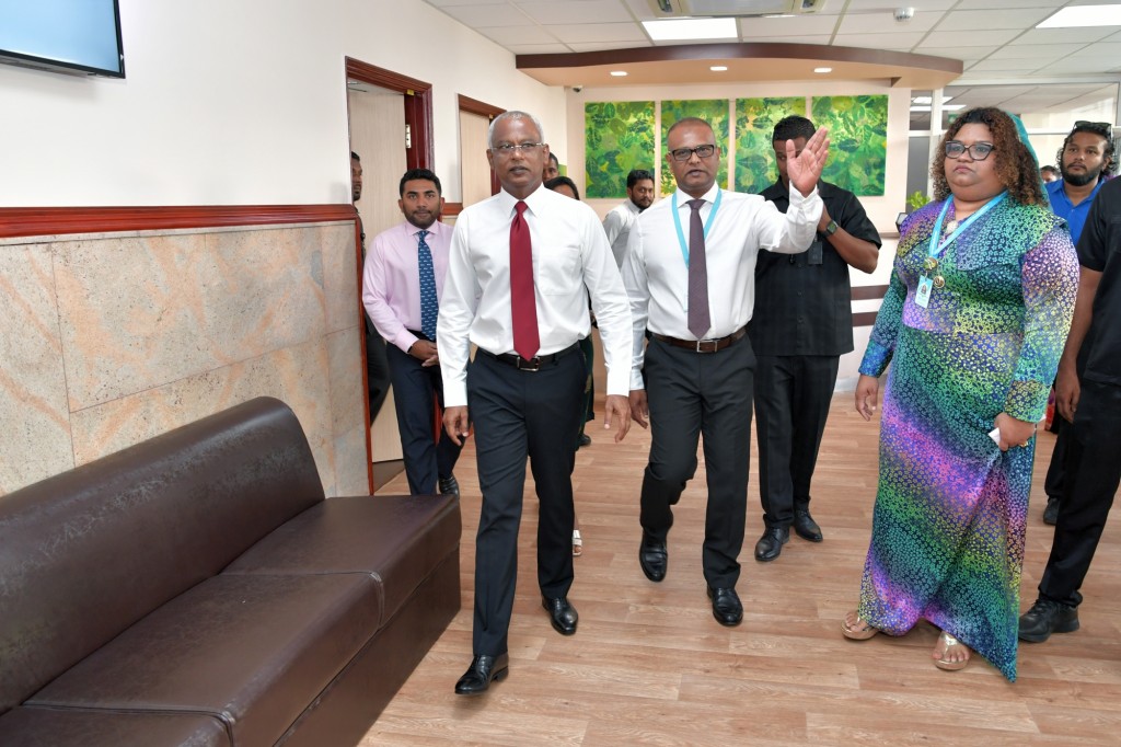 Nafusaanee faruvaa ah haassa iss kameh, atholhuthakah fulhaakoh mobile team thakuge faruvaa aa dhima ah