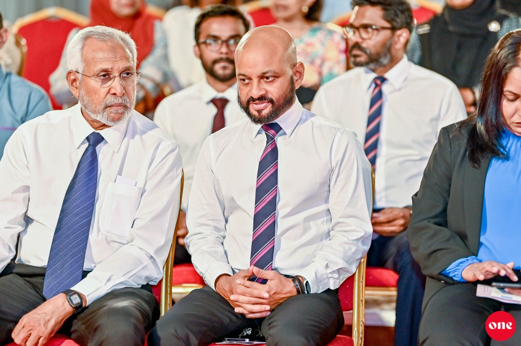 Faris ge Manifesto: Majilis menbarunge kibaigai thauleemee vaki fenvareh hunnan jeheyne