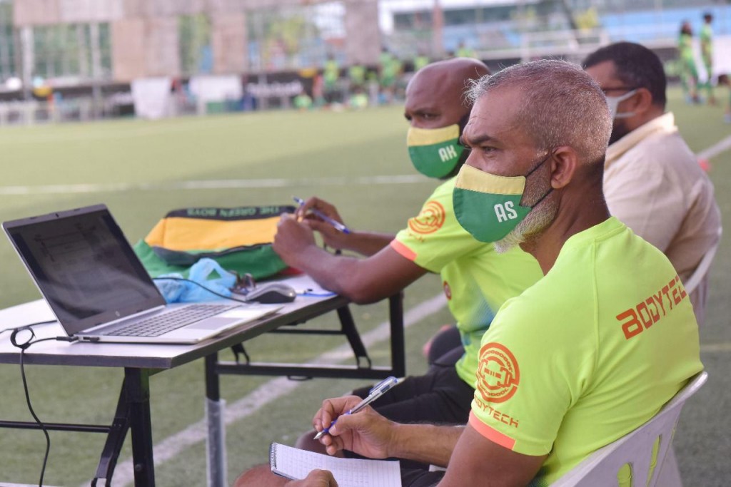 Maziya farithakurun thakah: ''Football ge harakaaiy thah feshumakee hiyhama jehumeh''