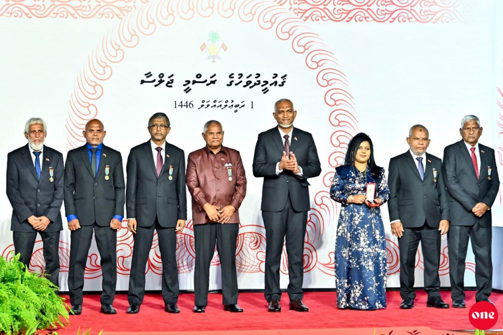ONe Photo: Gaumee dhuvahuge rasmi jalssa