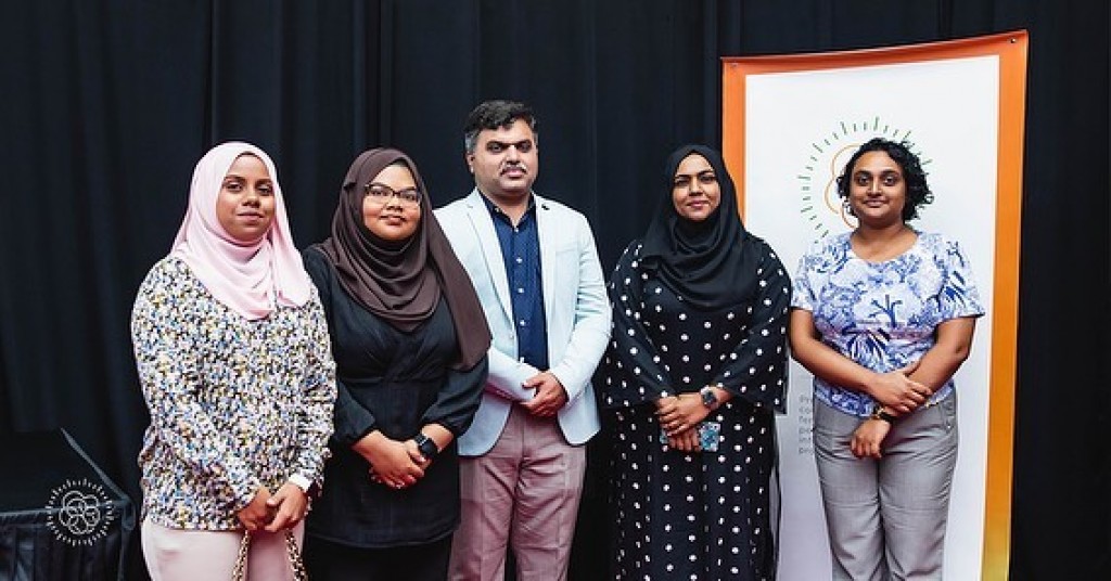 Ithuru 2 meehakah IVF hedhumuge furusathu dhenee