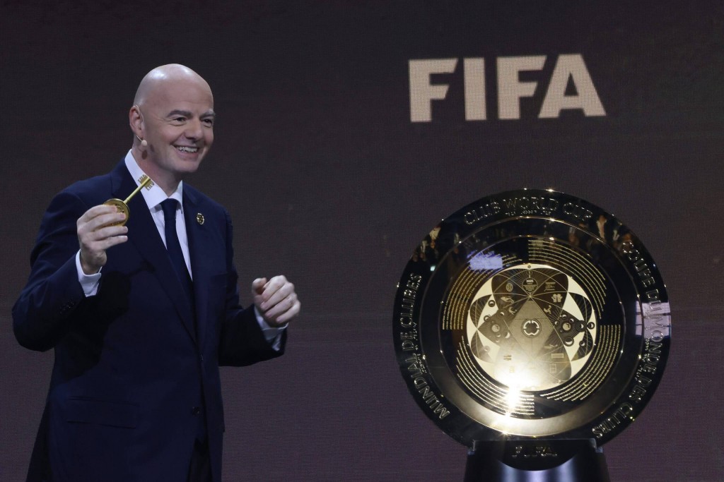 Club World Cup gai vaadhakuraa club thakah billion dollar!
