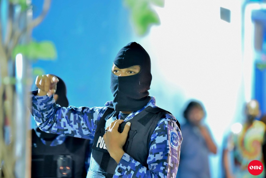 Meehaku raheenukoh faisaa athulan ulhunu dhe bidheyseeaku hayyaru kohfi