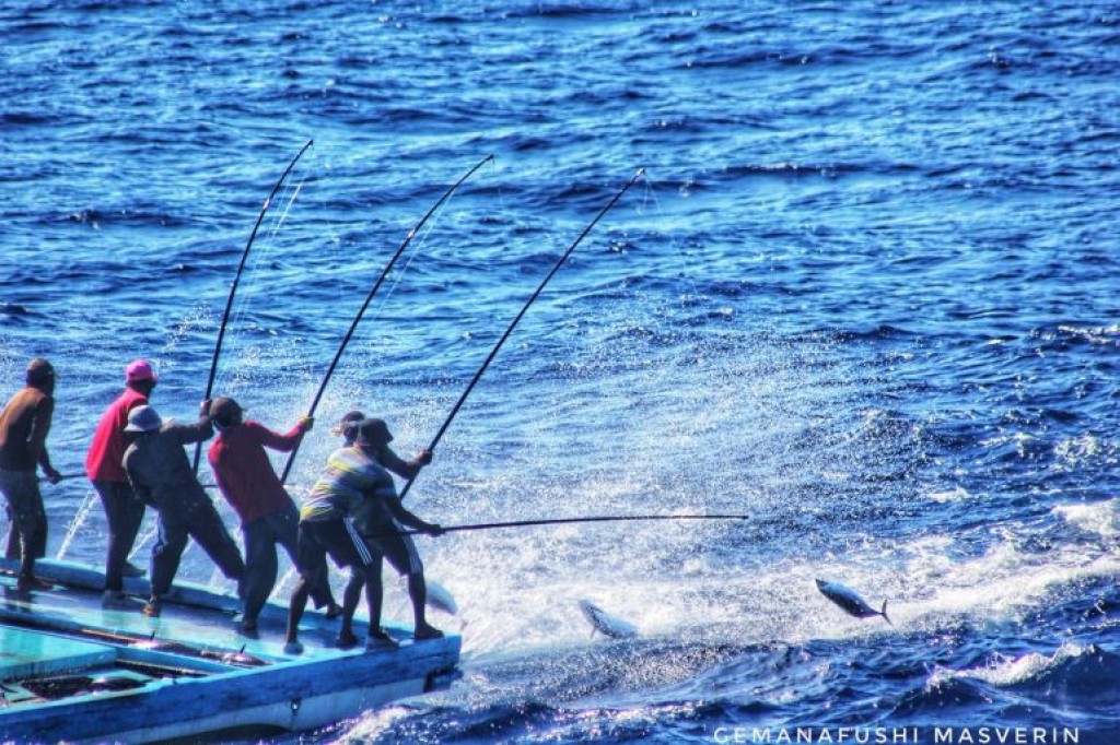 President Solih submits Fisheries Bill to Parliament