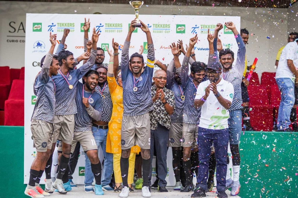 Tekkers resort cup: K. Atoll dhekunu bithuge champion kan Ozen-life Maadhoo ah