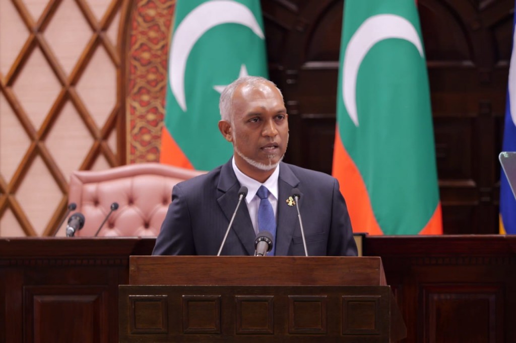 Raees, riyaasee bayaan ivvavaa jalsaa