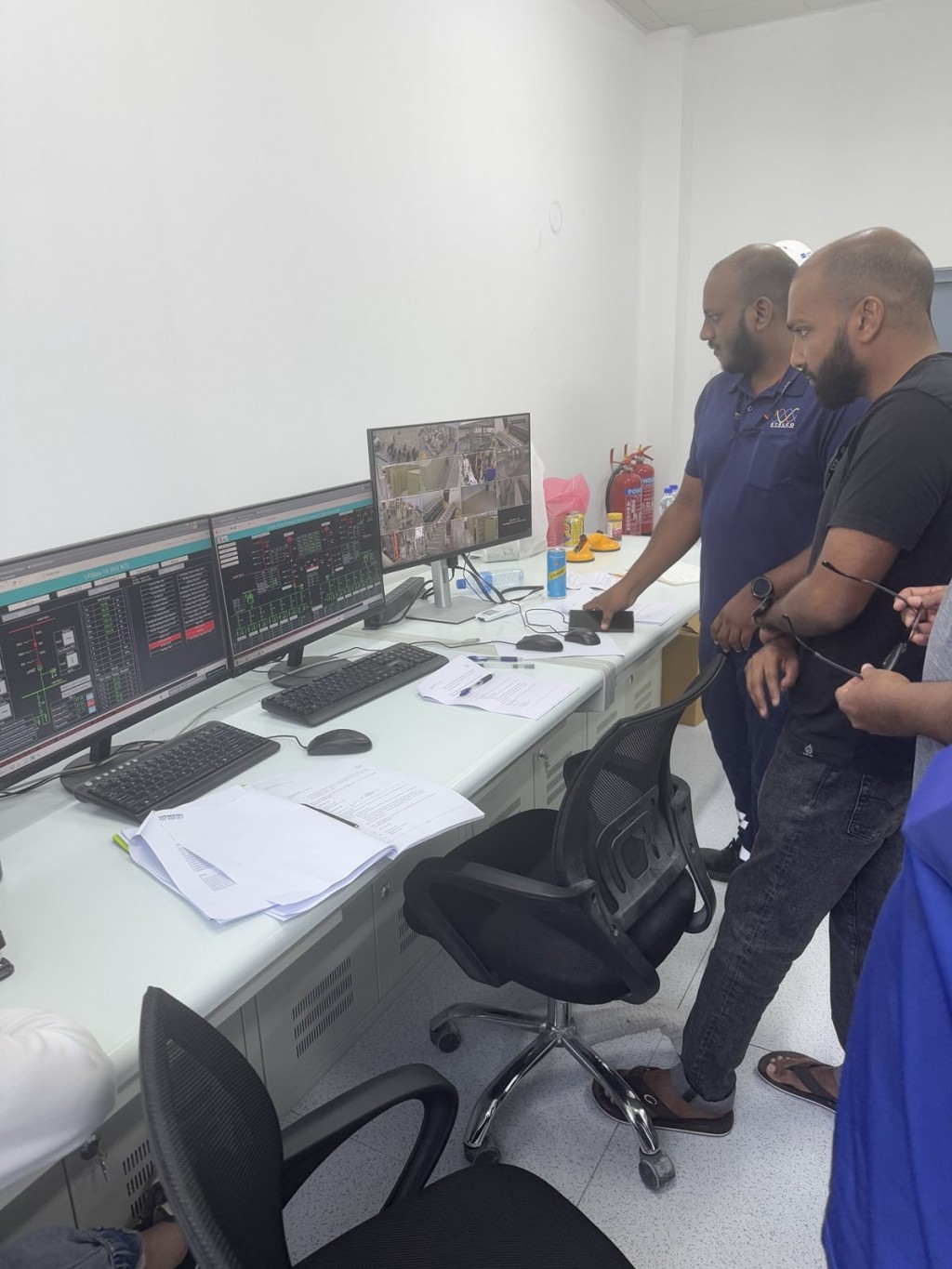 Roadha mahuge dhevana dhuvahu karantu beynunkuri minvaru ithuruvejje