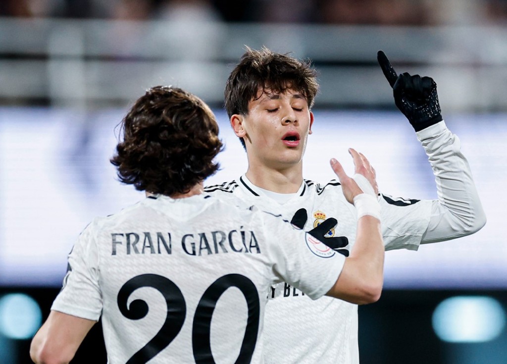 4 vana division ge Minera balikoh, Real Copa del Rey gadha 16 ah