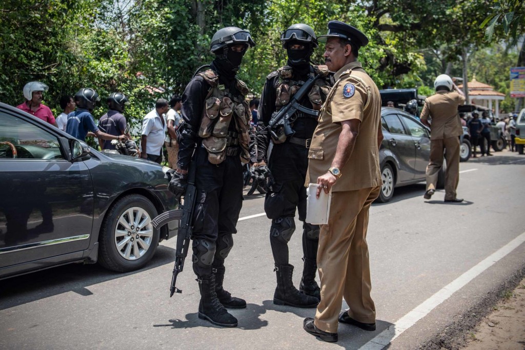 15 dead during raid of suspects’ home in Sri Lanka
