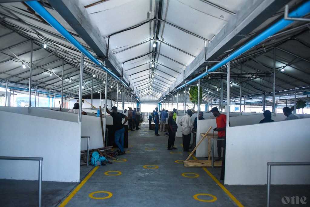 Maarukeytah bodethi ibadhaluthakeh, golhithakuge kula kudkaoh bidheysee seytun thibey golhithah athulanee