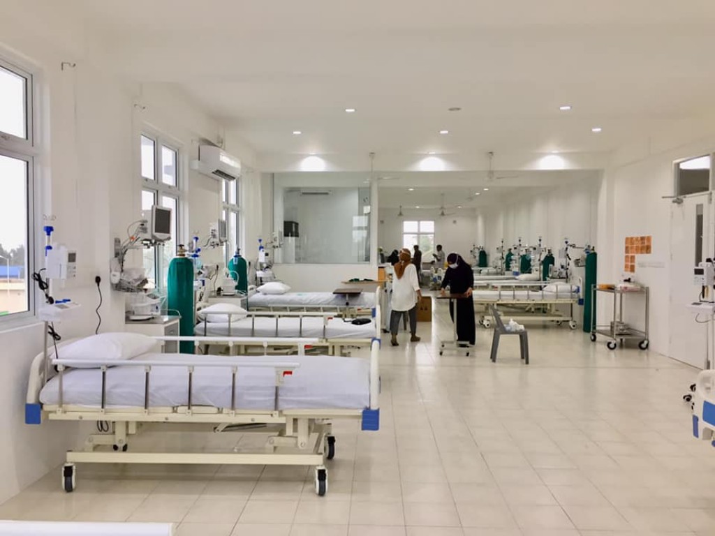 Dhevvadhoo gai positive case thakeh fenumaaeku ekamugai hospital ge ihumaaleh oiytho balanee