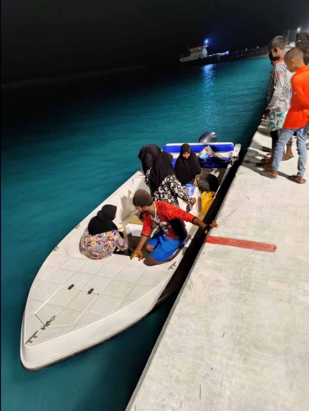 Nellaidhoo anhenunge hihvvarugadhakamah assaribahaai saabas