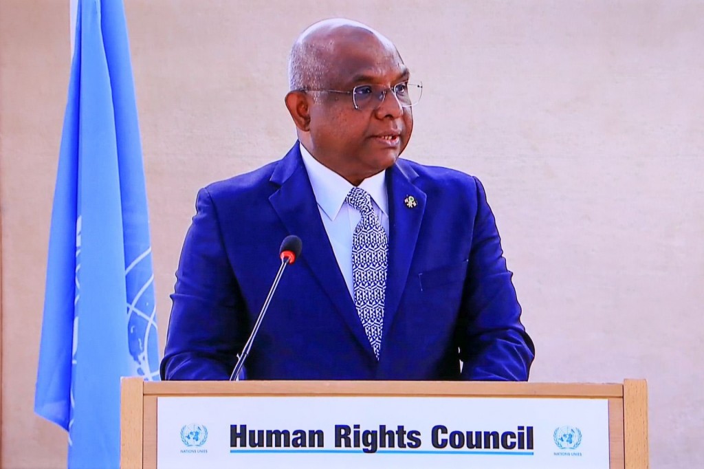 Insaanee hagguthakaabehey council gai raahjjeyn isskan dheynee hamahama furusathu hoadhaidheyn: Shahid