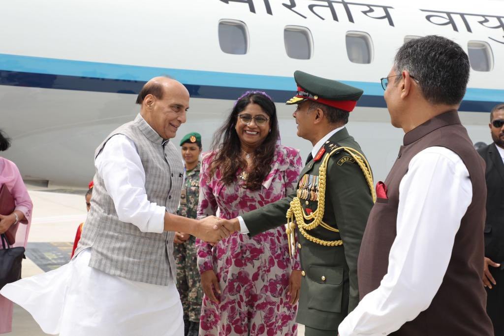 India ge Defence Minister Raajje vadaigenfi