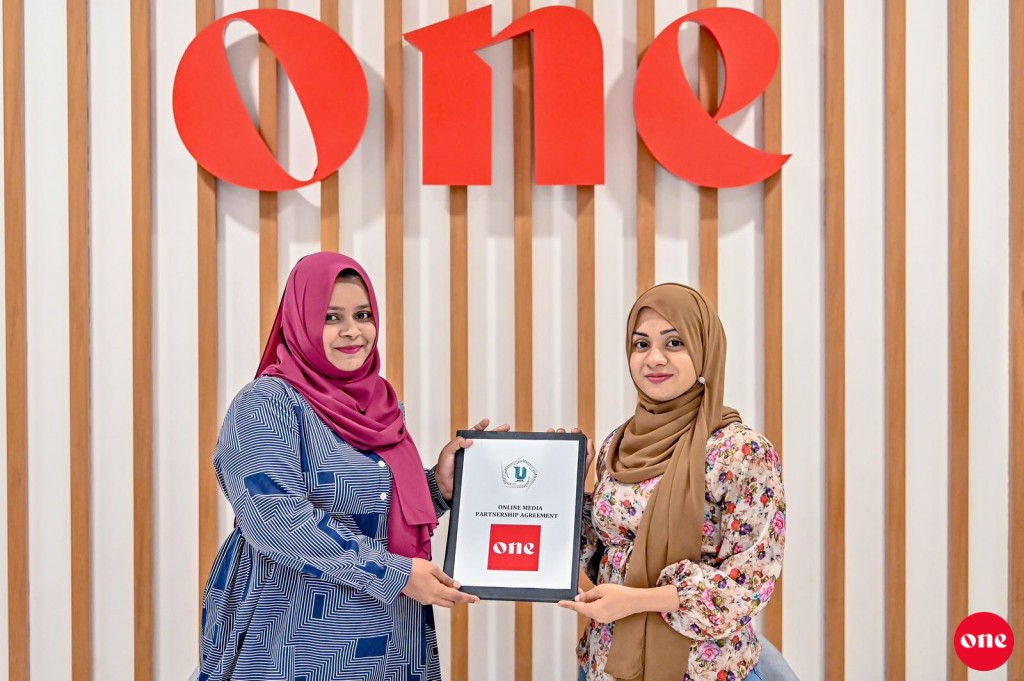 Raajjeygai alah baavvaa retailer's expo buraasfathi dhuvahu fashanee