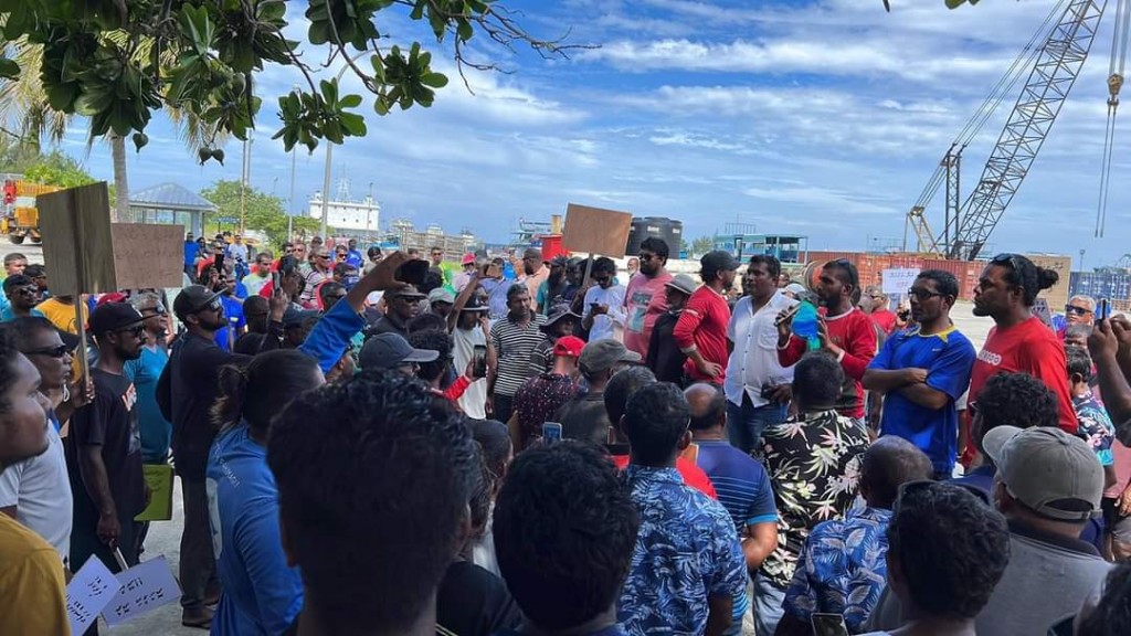 Horizon in masverin ah faisaa dhookuran fashaifi