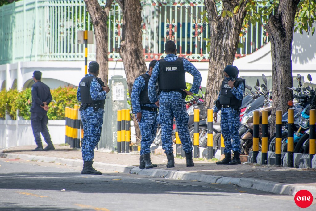 Kujjakah fuluhun aniyaakuri kamah bunaa massala eh balanee