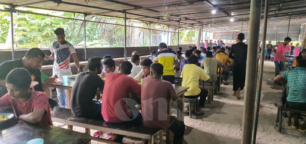 Bidheyseen ge hamanujehun thah hingumuge aslu sababu sarukaarun haama kohdhinumah idhikolhun govaalaifi
