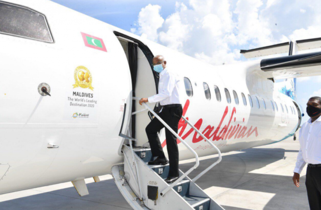 President departs on trip to two islands in Laamu Atoll