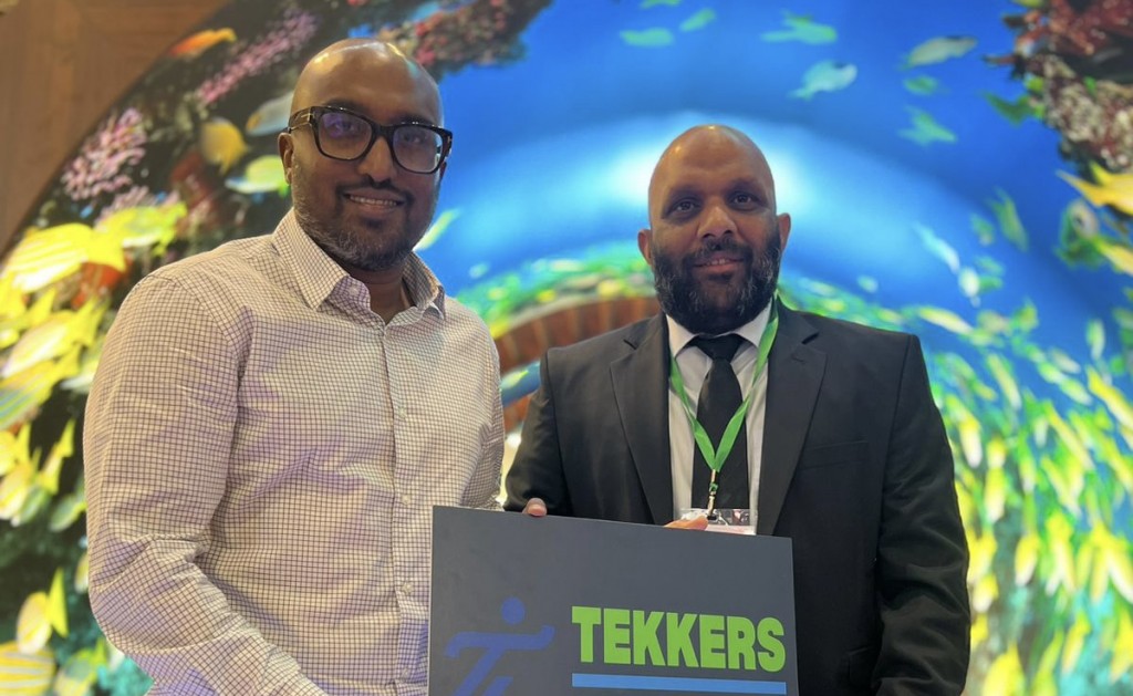 Tekkers resort cup mifaharu iulaanukuree London gai