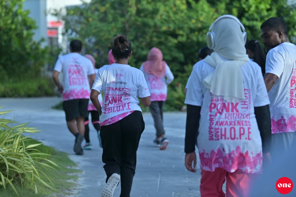 Uramathee cancer ah heyluntheri kuruvan baahvaa Hardrock ge Pinktober run Crossroads gai baahvaifi
