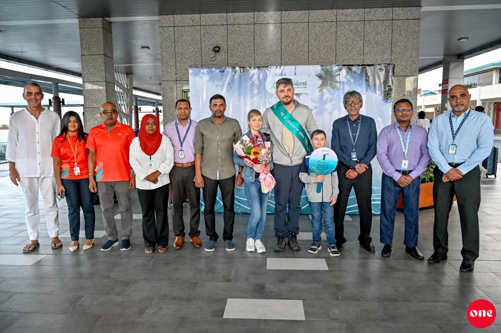 Aharuge furathama fathuruveriyakah Russia meeheh