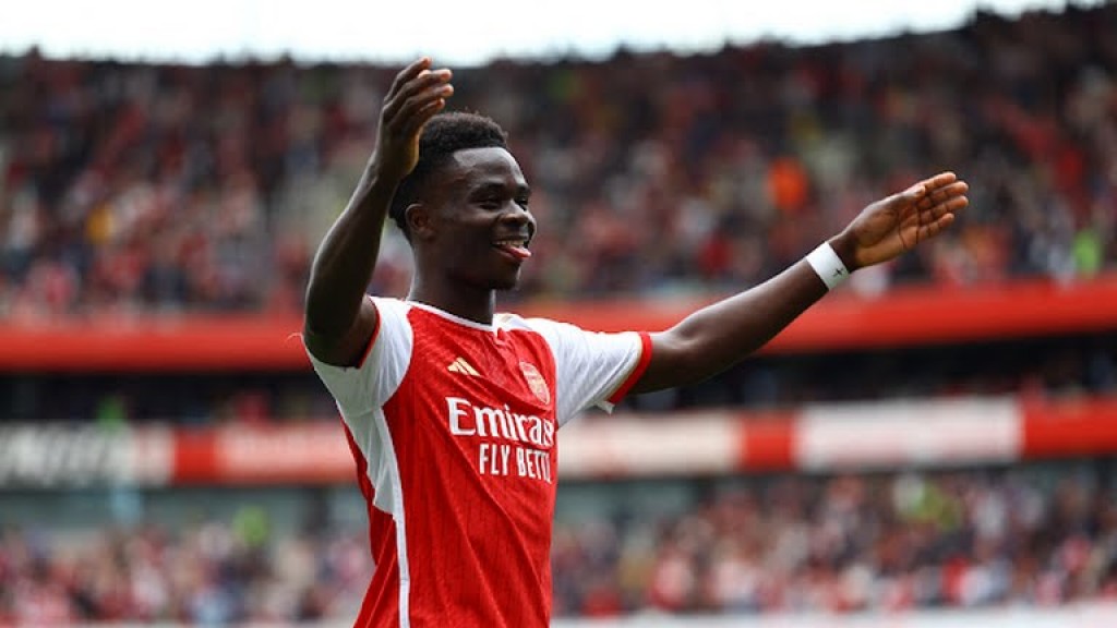 Arsenal dhuleh nudhin, 1 vanaigai 4 point ge lead eh