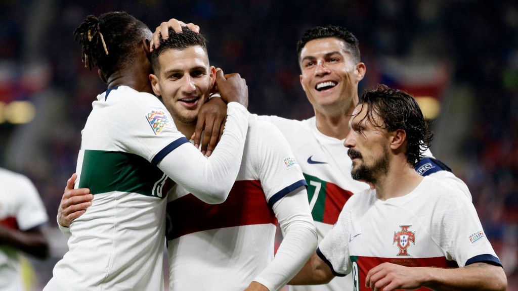 4 aharahfahu Spain amilla dhandugai balivejje, Portugal semi aa gaathah
