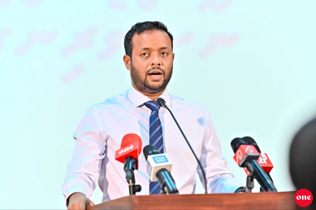 Gedhoruveriyaa flat: Anna hafthaagai soi kuran fashanee 