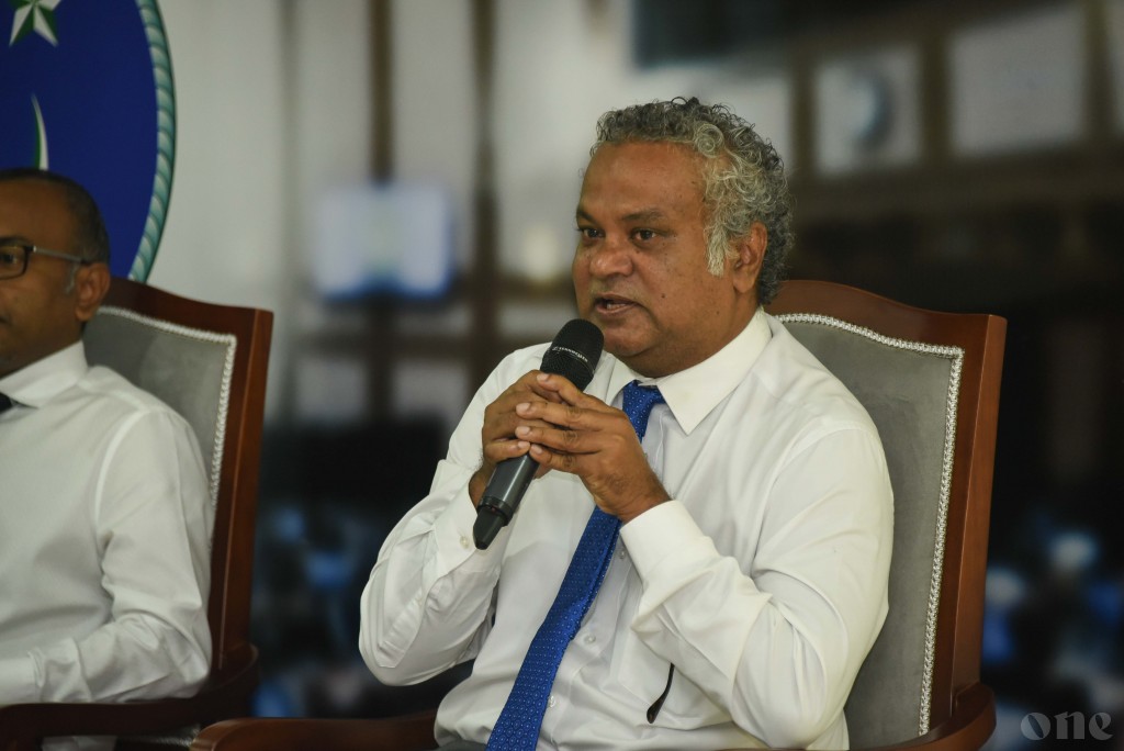 Tharaggeege plan hushahalhan Council thakah dhimaavi massala ah gaanoonee halleh hoadhan maadhamaa Committee badhdhaluvumeh baavvanee
