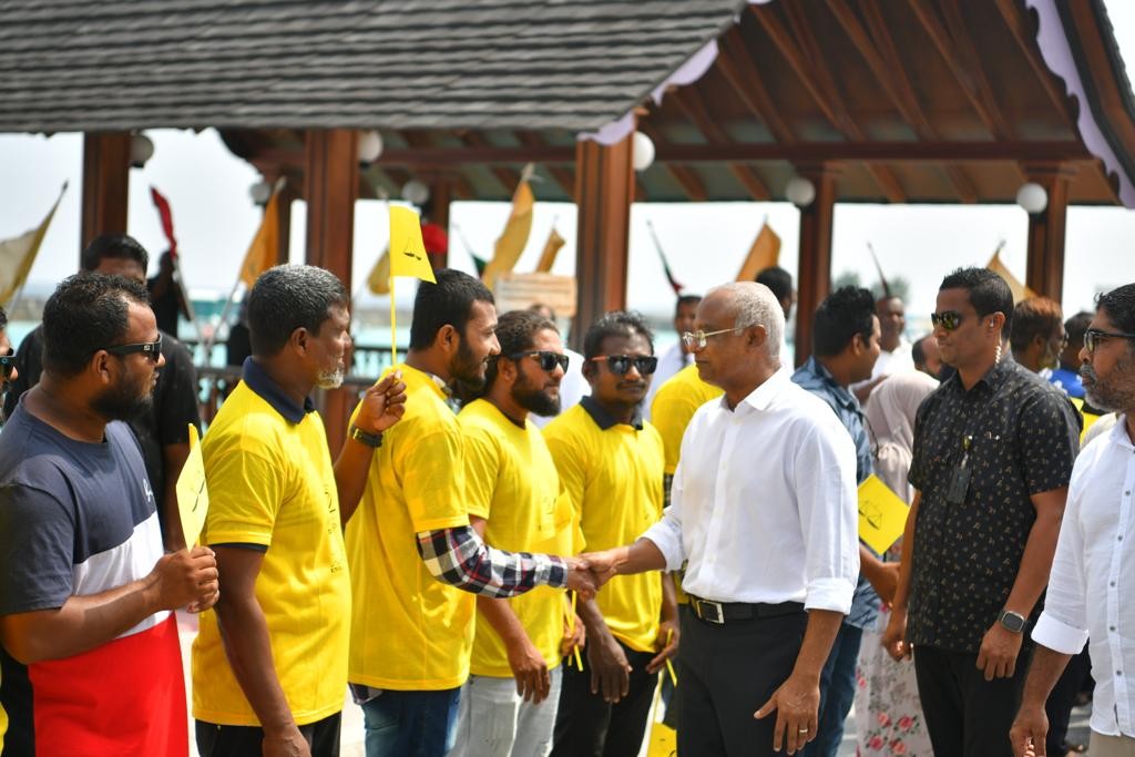 Thulhaadhoo Airport ge massaikai kuriyah oiy dhethin hafuthaa therey havaalu kureveyne: Raees