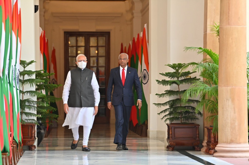 Raees Solih ge sharafugai Modi, rasmee jaafatheh baavaifi