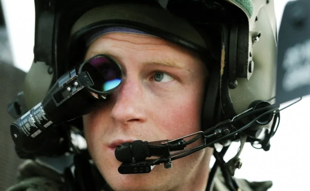 Ingireysi villaathuge Prince Harry akee mi zamaanuge pahchees maar khan eve.