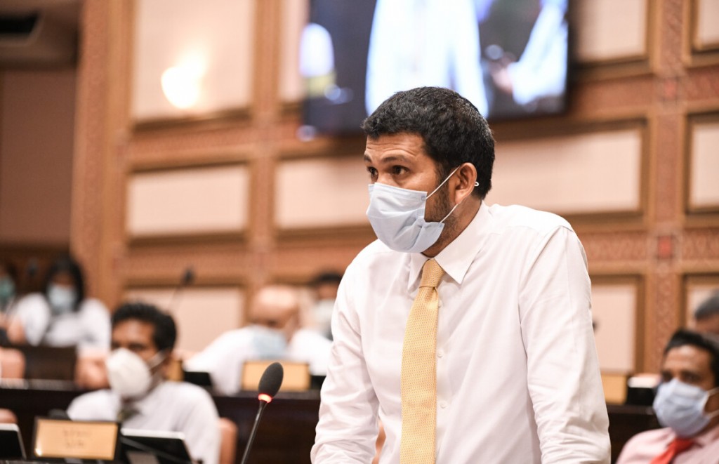 Nasheed ge furaana ah vure lhiyanunge aburuge agu mathi vejje: Wadde