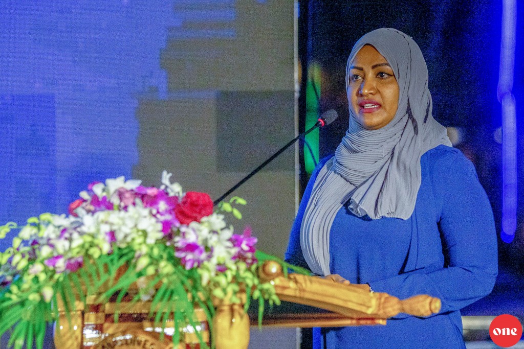 Vaki meehehge ainbakah veethee, vaki party akah nisbaivaathy anhenaku nikamethi nukurey: Nahula