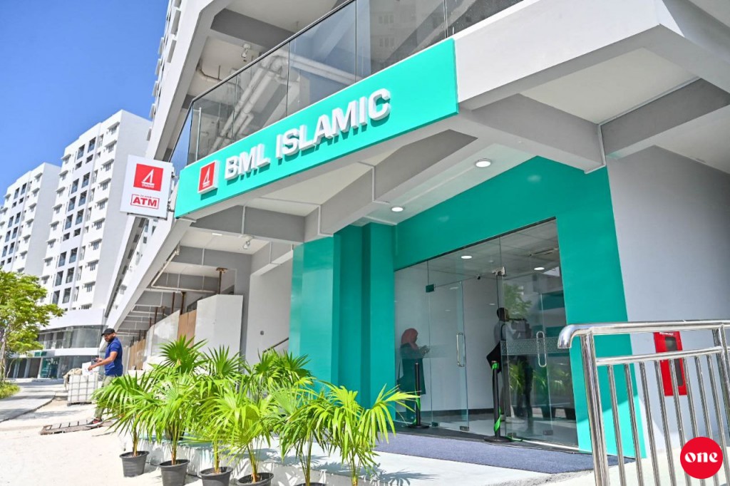 BML Islamic in Hulhumale phase 2 gai ATM eh hulhuvaifi