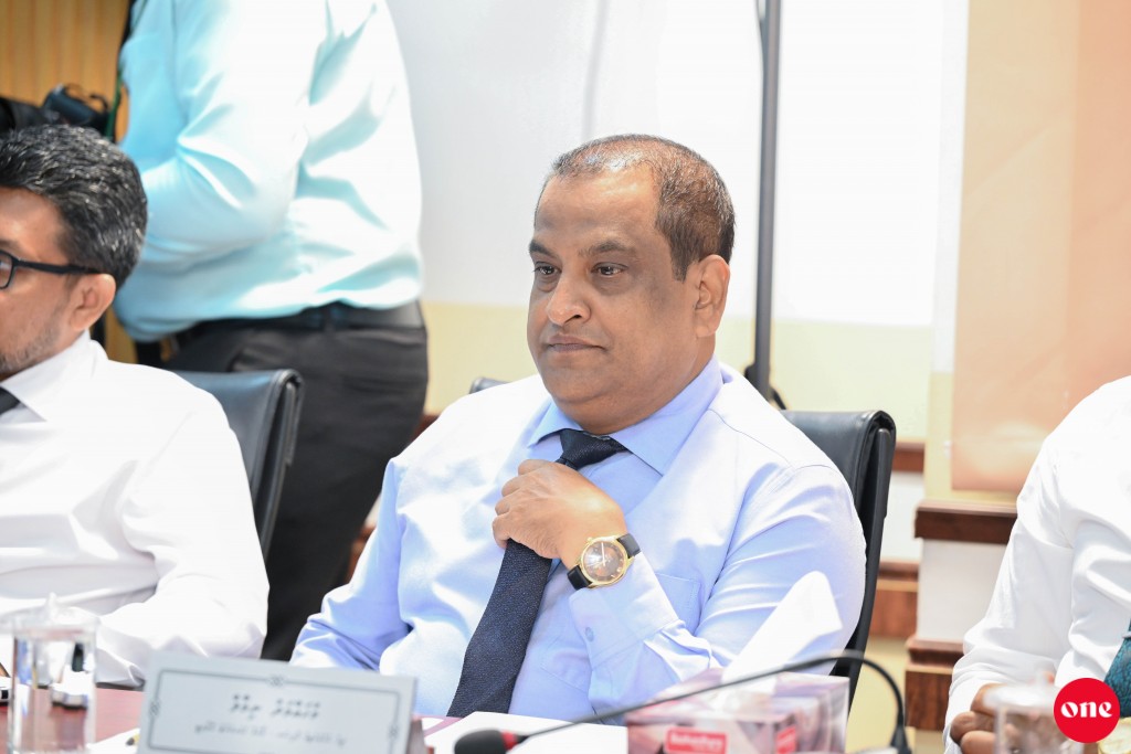 Raees ge aburufulhah araigaiy kama bune Gahdhoo Council ge raees ah fiyavalhu alhan LGA in angaifi