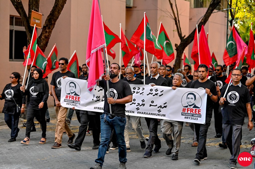 Yameen minivan kurumah govaalai idhikolhun bodu hingaalumeh baavvaifi