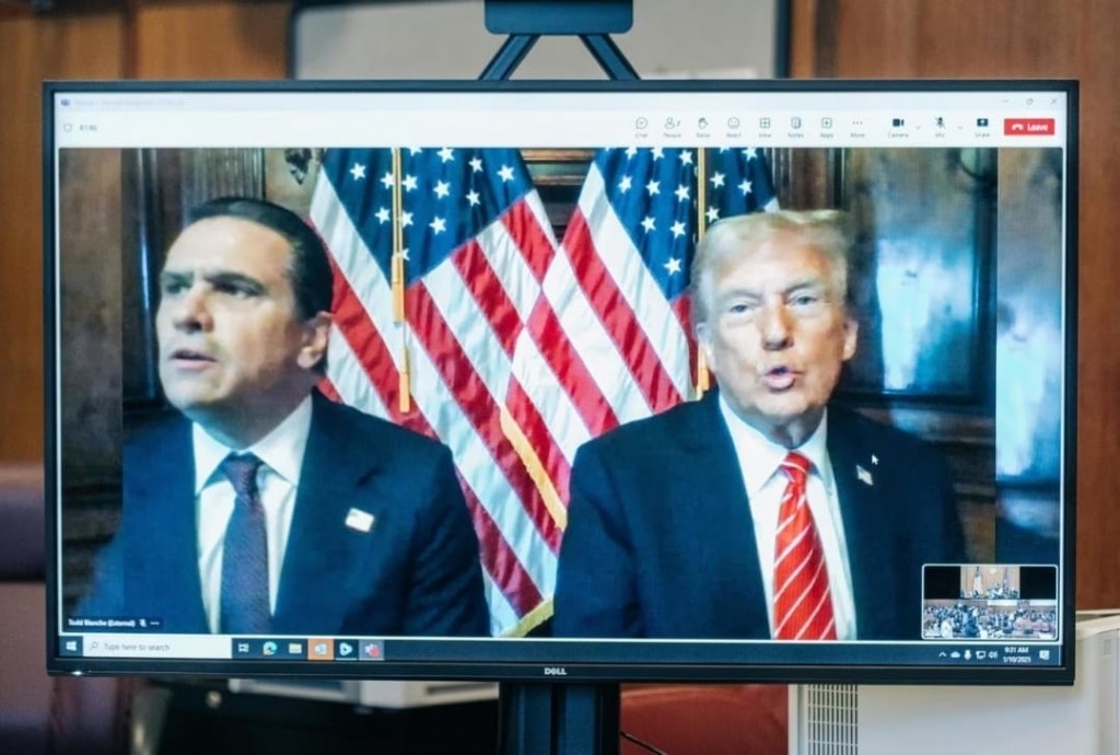 Adhuge dhuniye: Trump aa jehuneemaa fandiyaarugeves kudakakoo mahcchah thiriveetha?