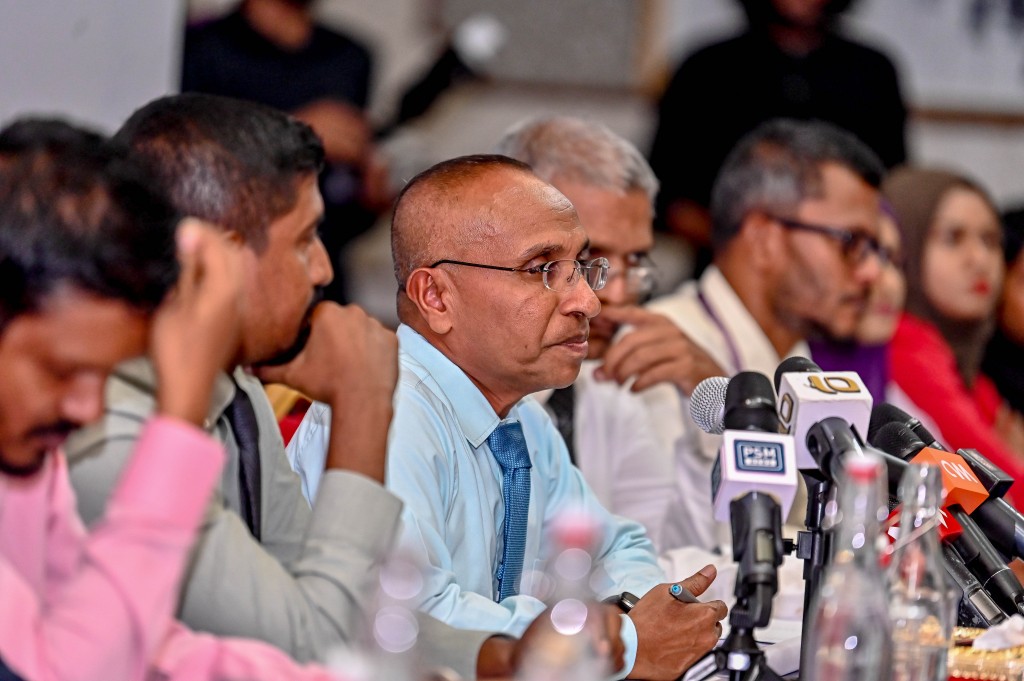 Voters lit gai candidate in maadhamaa soikuran fashanee