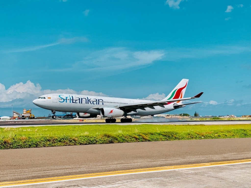 Lankage gaumee Airline, Srilankan, vihkkaalumuge masahkkai madujahssaalaifi