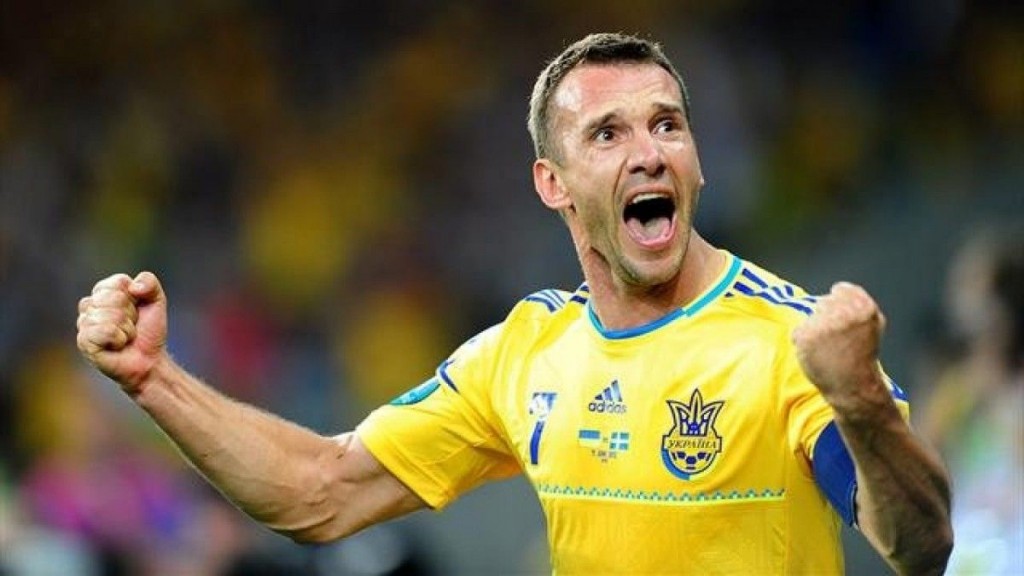 Shevchenko: Champion eh, siyaasee maidhaanuga ''chokun'', mihaaru coach!
