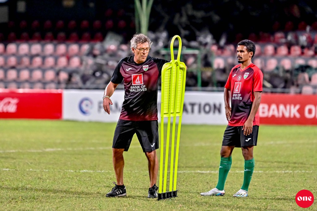 30 kulhuntherin aaeku SAFF ah thamreenu thah fashaifi, Japan ah dhaanee anna mahu 5 gai