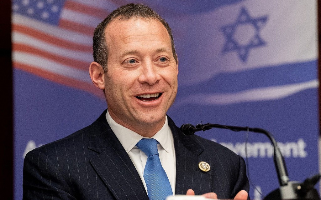 Isreal passport manaakuraa nama America ge ehee kandaalumah bill eh husha halhanee